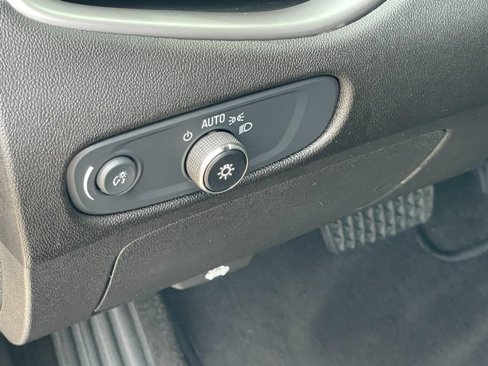 Used 2024 Chevrolet Malibu LT image 18