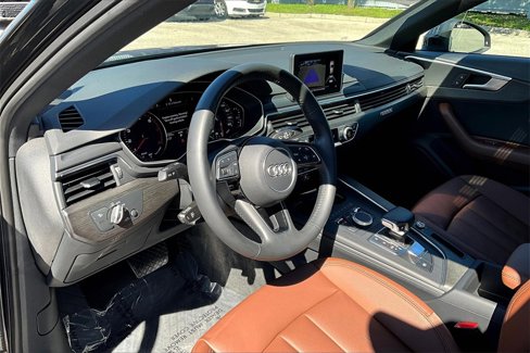Used 2019 Audi A4 2.0T Premium image 14