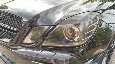 Used 2010 Mercedes-Benz E 63 AMG Sedan image 9