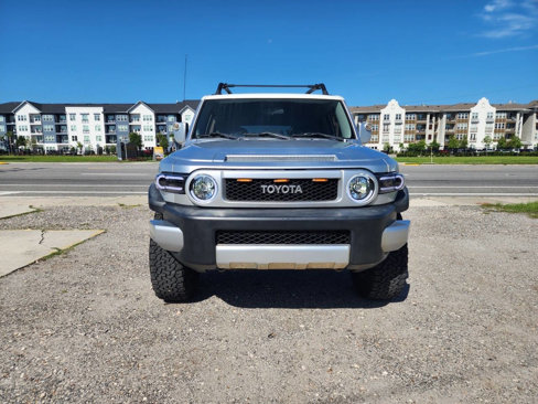 Used 2007 Toyota FJ Cruiser 2WD image 3