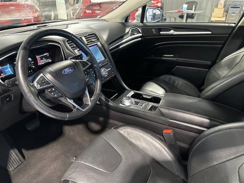 Used 2020 Ford Fusion Titanium image 16