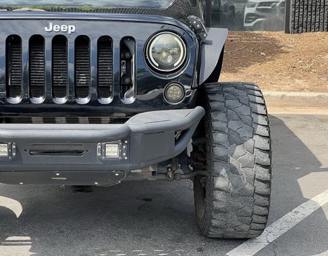 Used 2012 Jeep Wrangler Unlimited Sport w/ Max Tow Pkg image 5