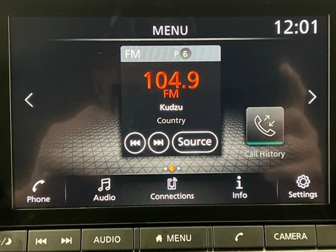 Used 2024 Nissan Rogue SV image 48