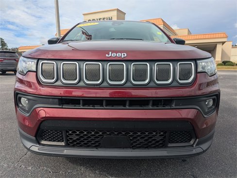 Used 2022 Jeep Compass Latitude image 8