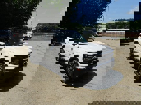 New 2025 Ford Bronco Sport Outer Banks w/ Outer Banks Tech Package+ image 6