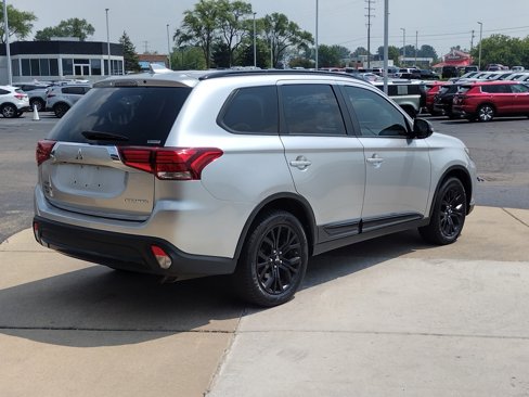 Used 2018 Mitsubishi Outlander LE image 14