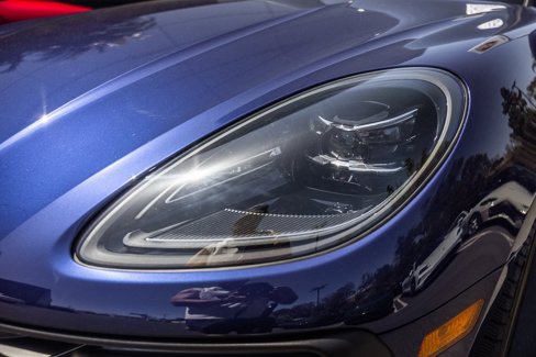 Certified 2025 Porsche Macan image 23