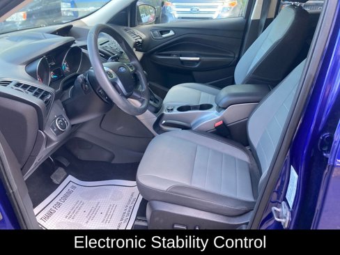 Used 2016 Ford Escape SE w/ SE Cold Weather Package image 12