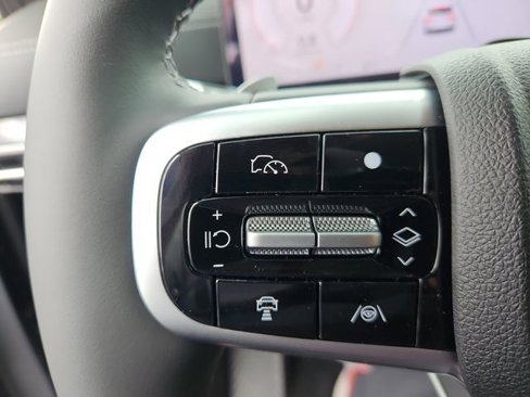 New 2025 Genesis GV80 2.5T Standard image 12