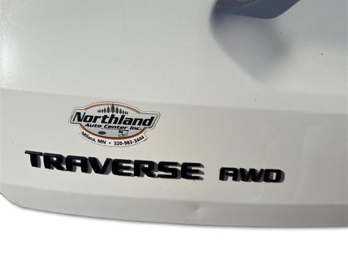 Used 2023 Chevrolet Traverse RS image 23