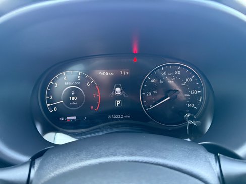 Used 2024 Nissan Kicks SV image 17