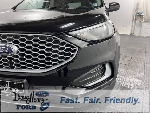 Used 2024 Ford Edge SEL image 11