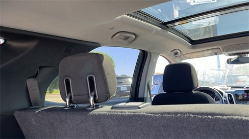 Used 2018 Chevrolet Equinox LT w/ Sun & Infotainment Package image 43
