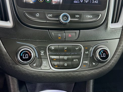 Used 2023 Chevrolet Malibu LT image 16