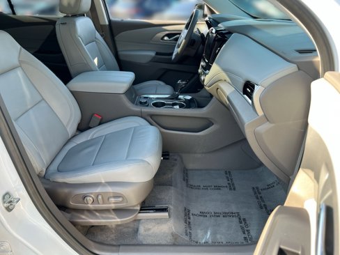 Used 2019 Chevrolet Traverse LT w/ LT Premium Package image 26
