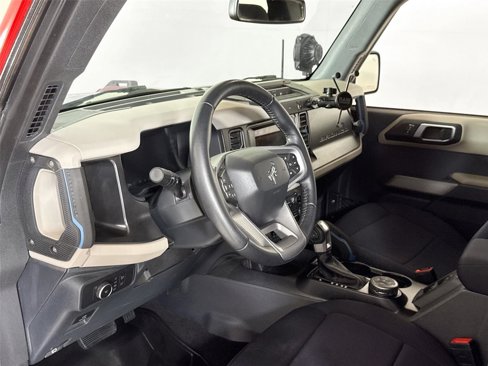 Used 2022 Ford Bronco Wildtrak image 13