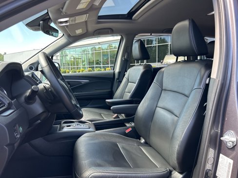 Used 2021 Honda Pilot Special Edition image 16