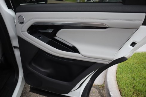 Used 2021 Land Rover Range Rover Evoque S image 36