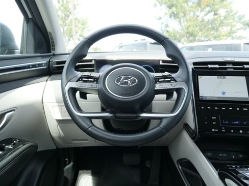 Certified 2022 Hyundai Tucson Limited w/ Cargo Package image 19