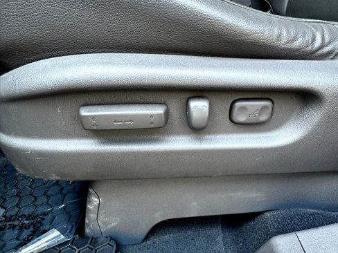 Used 2011 Honda Odyssey Touring image 26