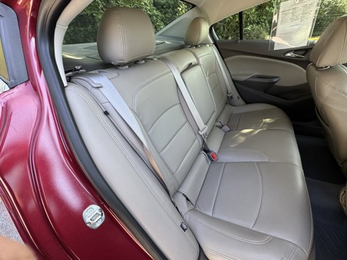 Used 2017 Chevrolet Cruze LT w/ Sun And Sound Package image 18