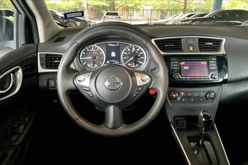Used 2017 Nissan Sentra SV image 5