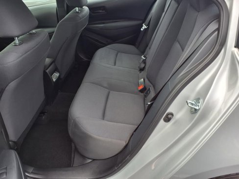 Used 2023 Toyota Corolla LE image 12
