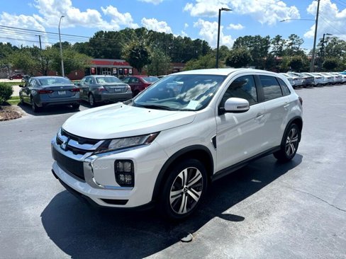 Used 2022 Mitsubishi Outlander Sport SE image 5