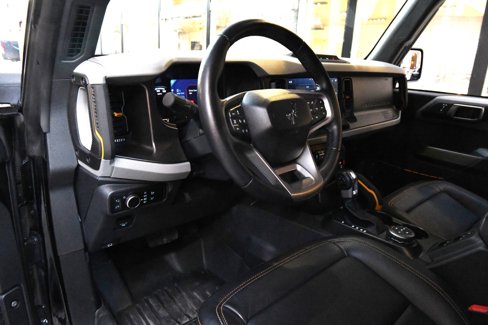 Used 2023 Ford Bronco Badlands image 12
