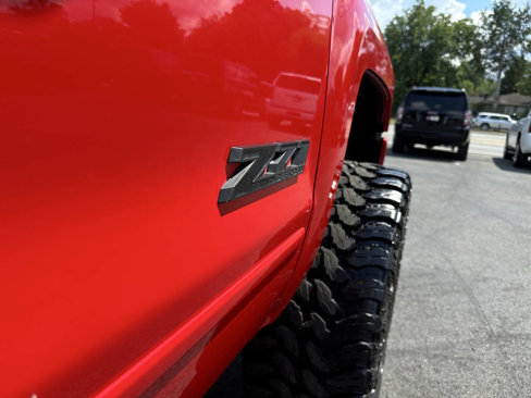 Used 2017 Chevrolet Silverado 1500 LT w/ All Star Edition image 23