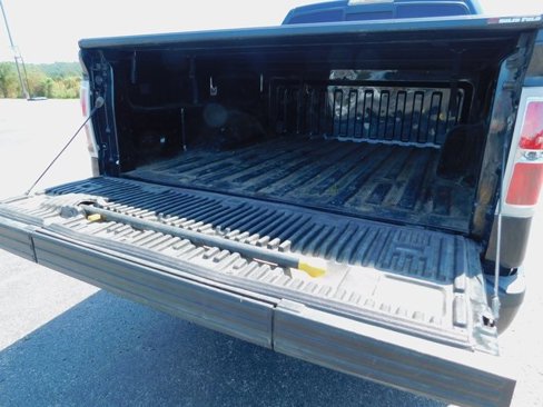 Used 2014 Ford F150 Platinum image 11