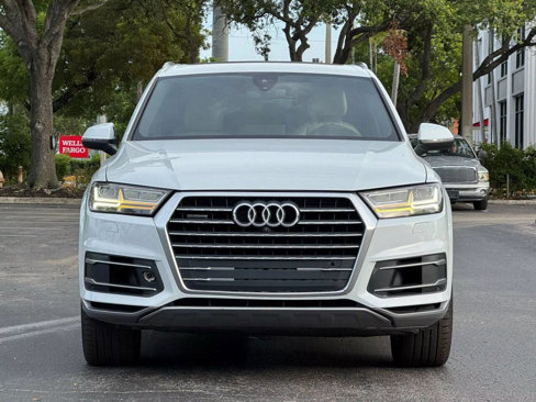 Used 2017 Audi Q7 3.0T Premium Plus w/ Premium Plus Package image 2
