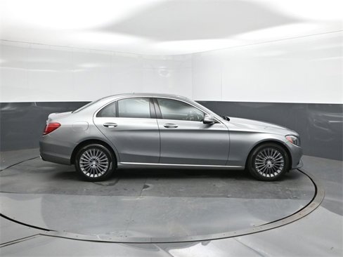 Used 2015 Mercedes-Benz C 300 4MATIC Sedan image 26