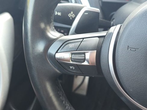 Used 2016 BMW M235i Convertible image 20