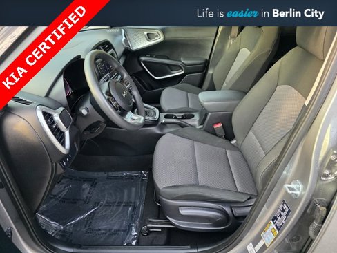 Certified 2023 Kia Soul LX image 15