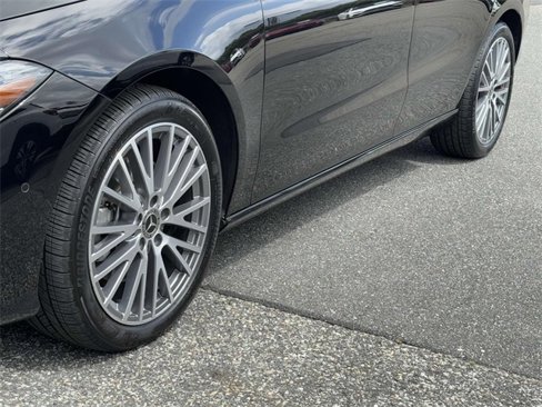 Certified 2025 Mercedes-Benz CLA 250 4MATIC image 13