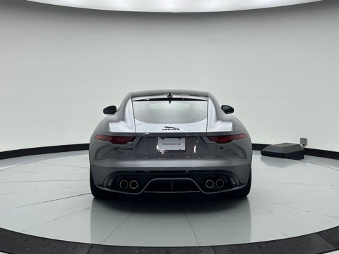Used 2021 Jaguar F-TYPE R image 6