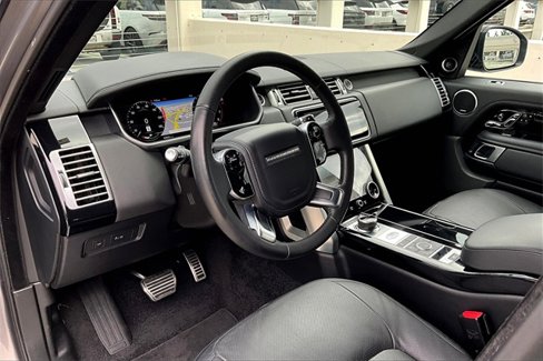 Used 2021 Land Rover Range Rover Westminster Edition image 15