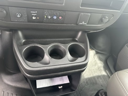 Used 2022 Chevrolet Express 2500 Extended w/ Driver Convenience Package image 23