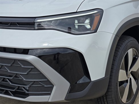 New 2025 Volkswagen Taos S image 6
