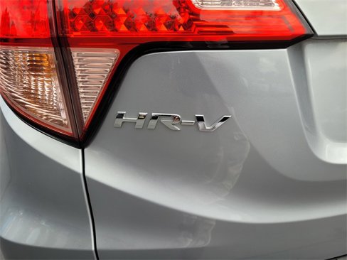 Used 2017 Honda HR-V EX image 25