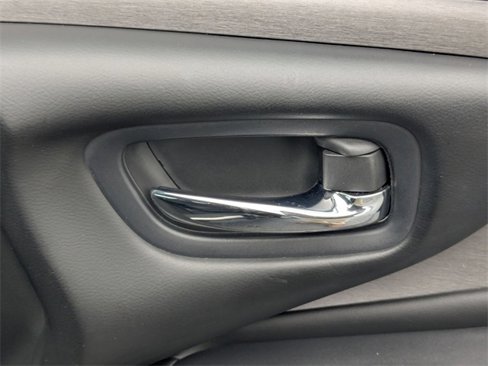 Used 2021 Nissan Murano SV image 34
