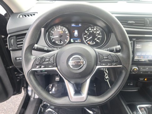 Used 2018 Nissan Rogue S image 13