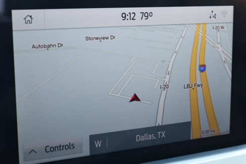 Used 2020 Ford Escape SEL image 3