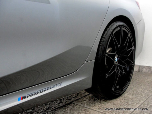 Used 2023 BMW 330i Sedan w/ M Sport Package image 9