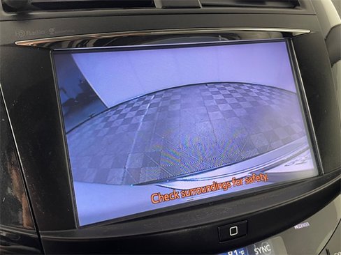 Used 2014 Toyota RAV4 EV image 9