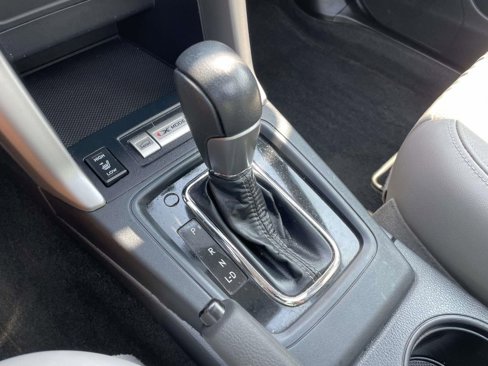 Used 2016 Subaru Forester 2.5i Touring image 32