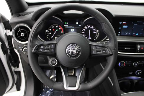 Used 2022 Alfa Romeo Stelvio Ti w/ Active Assist Plus Package image 20