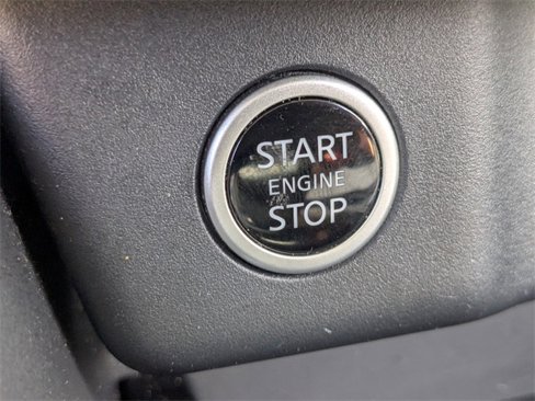 Used 2023 Nissan Rogue SV image 26