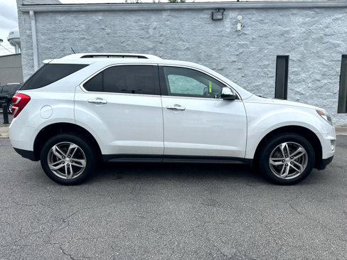 Used 2016 Chevrolet Equinox LTZ w/ Enhanced Convenience Package image 2